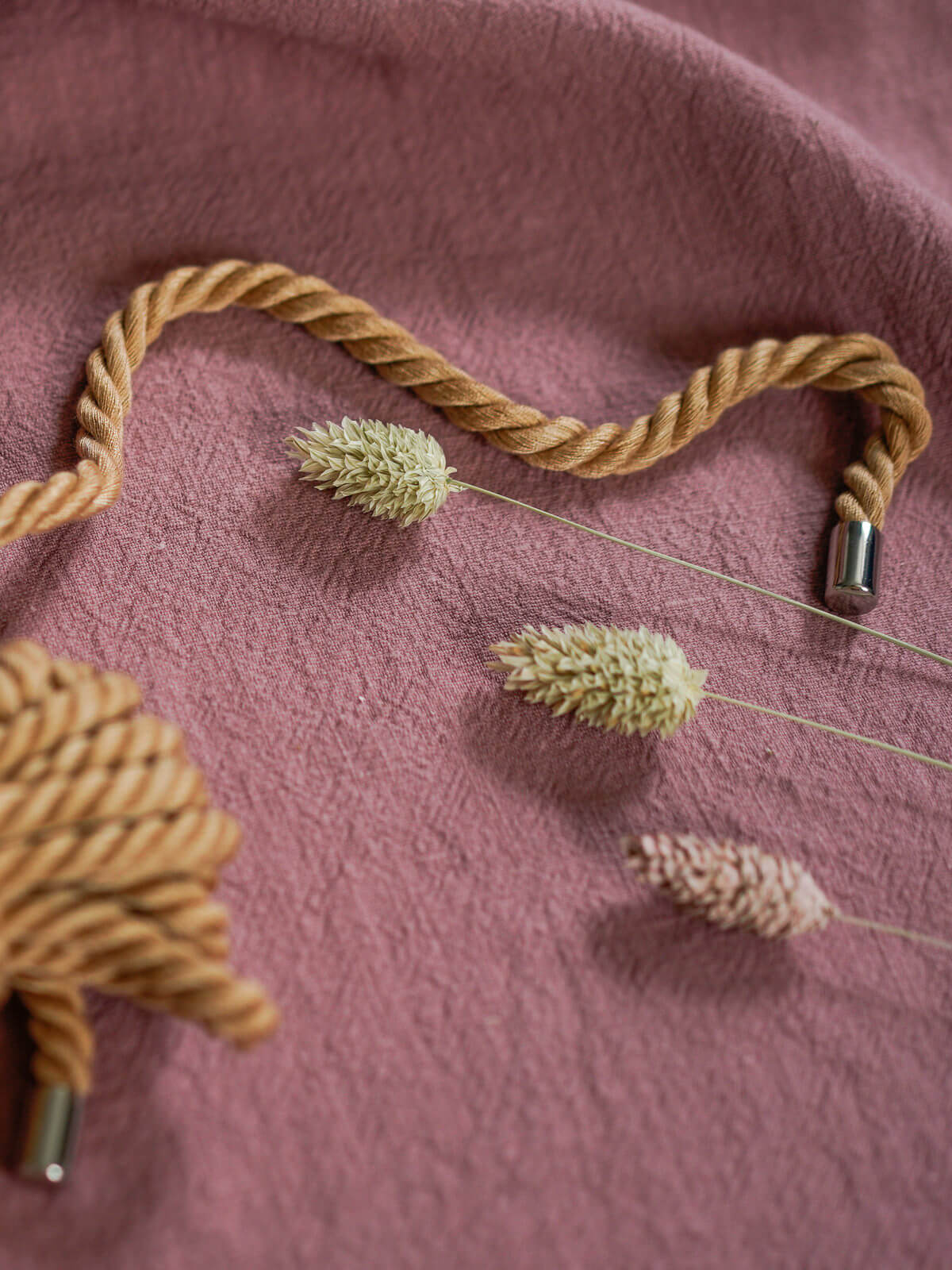 Duurzaam touw van hennep en jute voor Shibari en bondage