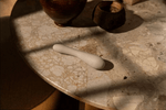 Design vibrator spot van duurzame en veilige materialen